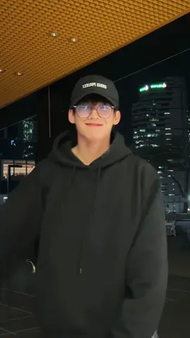 #우이행 난 그애의 전부이고 싶어 🎵 : Auburn - All About Him . . #규스토리 #Auburn #AllAboutHim #dance #우리이유없이행복하게살아요