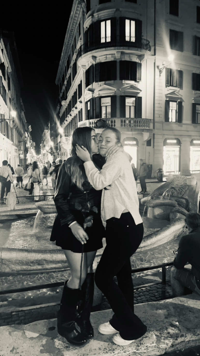 @sofi🪩⭐ #roma #miglioreamica #tiamo #💜 #animation #bestfriend 