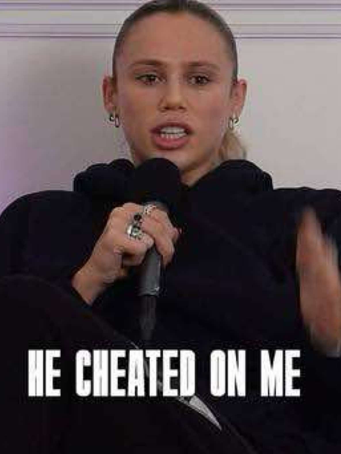 YEAH WE’RE LIVE 🫒 Let me hear the craziest way you found out you got cheated on…