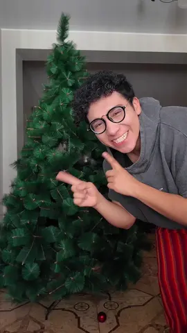 Si quieres darle más profundidad a tu arbol de navidad esto podría servirte 🎄 Yo lo hacia cuando tenia otro tipo de arbol y te juro que si funciona!! #navidad 