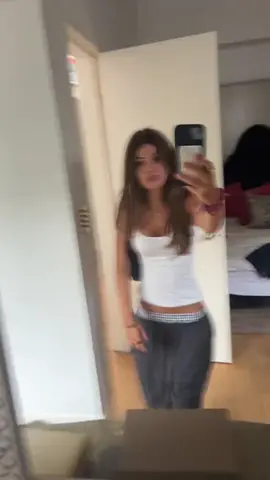 girl model !! #actives #makethisblowup #rpmodels #rpaccount #foryoupage #hateblocked 