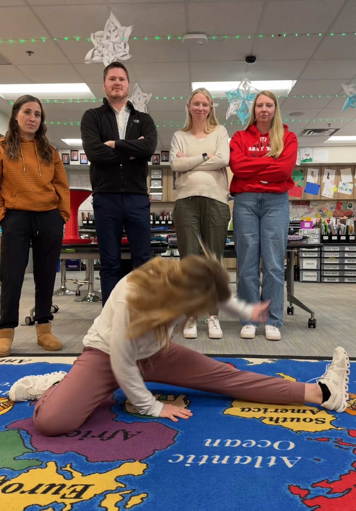 Did not get it, but did indeed hit, flip, and twist it. #teachersoftiktok @Bri Bahr @Skyler Presler 