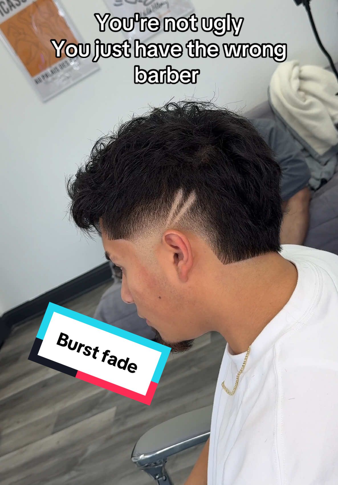 Power of a haircut type sh💩💈 show this hair transformation to your barber next time you want a burst fade #dallasbarber #fortworthbarber #texasbarber #messyfringe #burstfade 