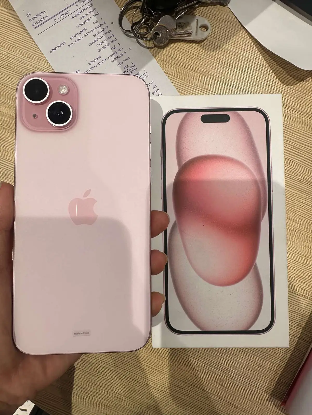 Mana nih pecinta warna pink🥳🎀🩷💗  #erafone #erafonebali #erafoneandmoreayani #iphone15pink #Denpasar_Utara #promobesarbesaran🔥 #fypシ゚ #promo 