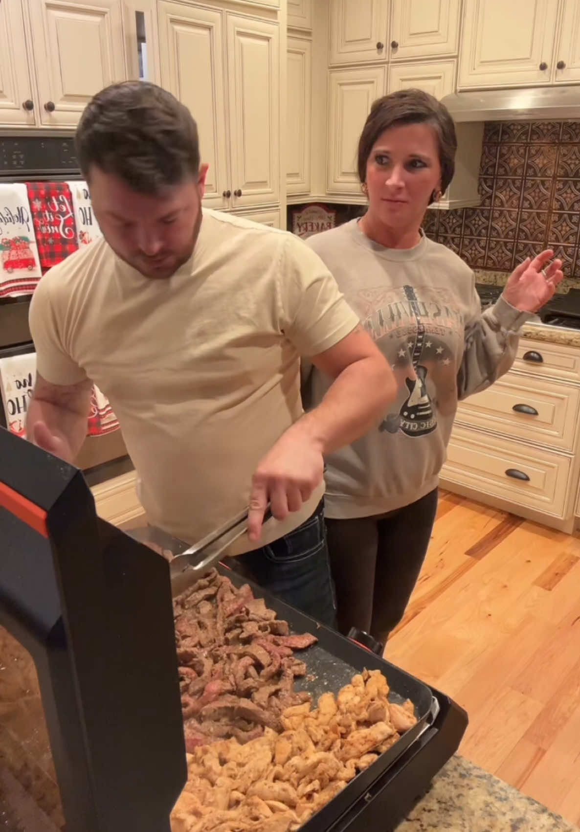 Hope our friends dont see this! 🤣🤢 #grossedout #billycancook #nobrandy #hegitmad #aintthatserious 