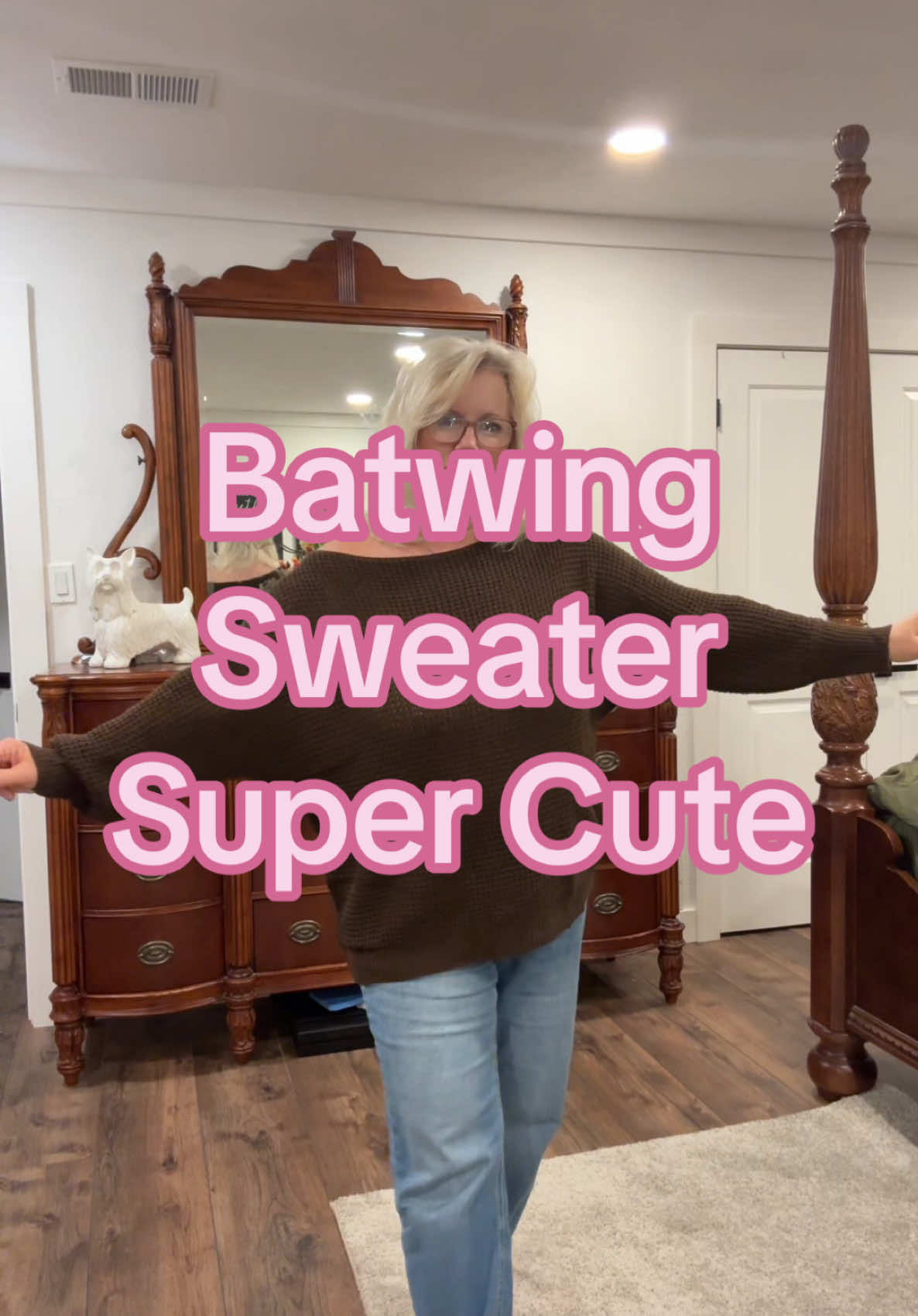 I love this batwing sweater #plussize #sweater #sweaterweather #sweaters #womensfashion #holidayhaul #giftsforher #christmas 