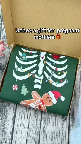Unbox a Gift for Pregnant Morthers!🤰🫶🎁🎄👶 #christmasgiftformom #christmasgif #pregnancyjourney #maternitystyle #maternityfashion #newmom #pregnancysweatshirt #momtobe #babybump #santababy #expectingmom #babyreveal #christmassweatshirt #holidaystyle 