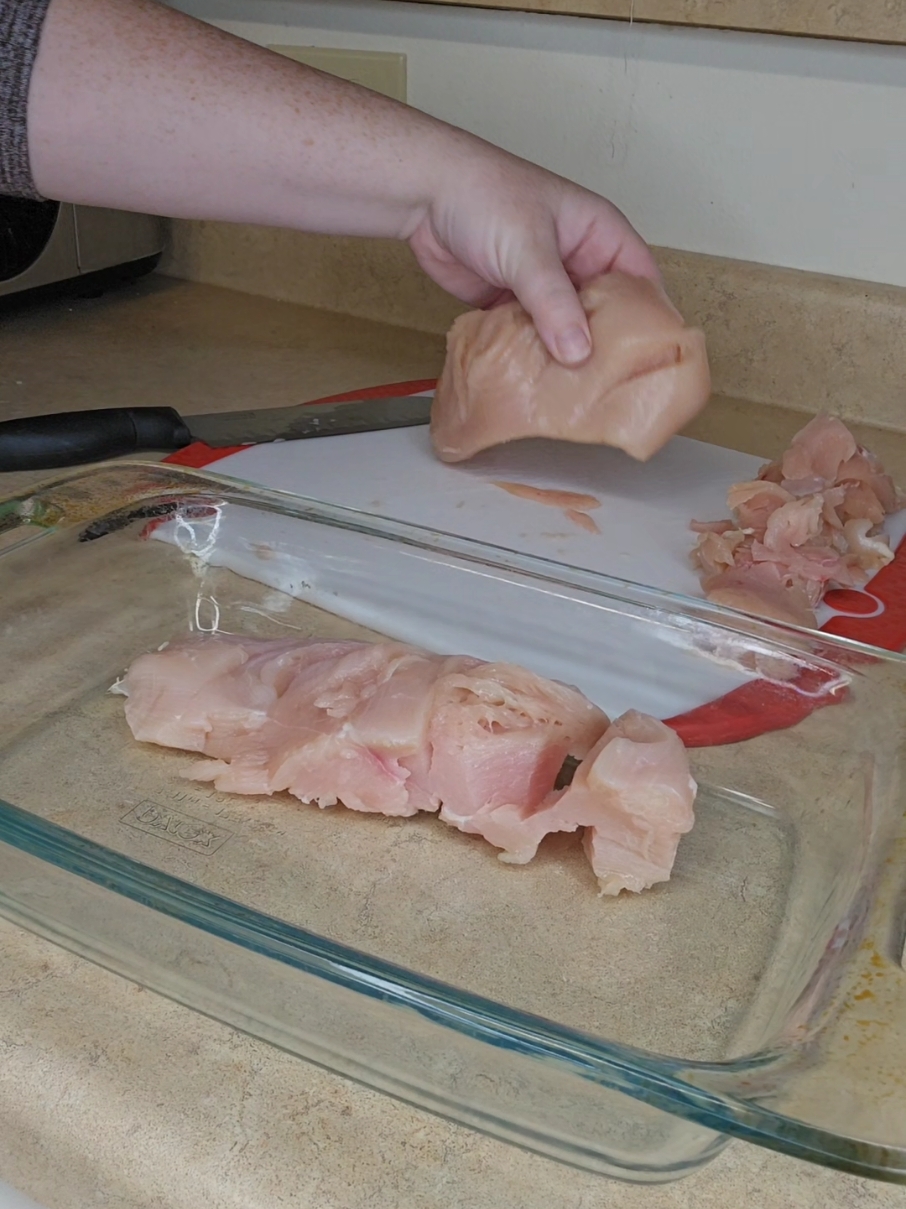 Another one of our favorites. #cookdinnerwithme #cookdinnerforfamily #swisschicken #chefholly #platedinnerwithme #easychickenrecipe #wintermeals 