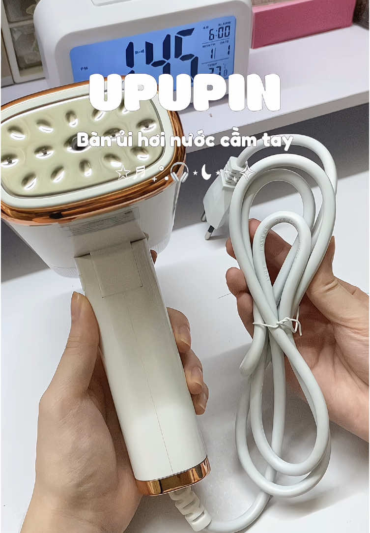Bàn ủi hơi nước cầm tay nhỏ gọn của UPUPIN #xuhuong #lenxuhuong #xuhuongdima #banuihoinuoccamtay #banuihoinuocupupin #reviewbanuihoinuoccamtaymini #banuihoinuoccamtaymini #upupin 
