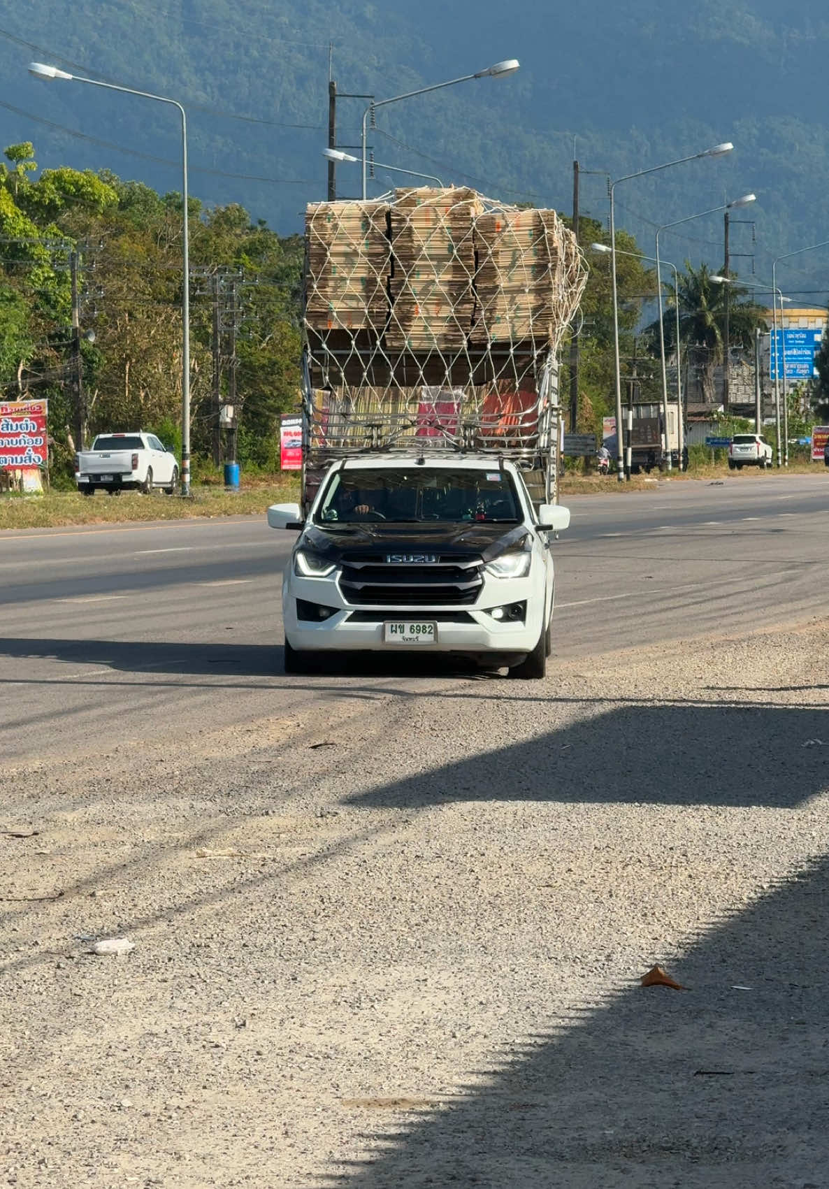 #ไม่เน้นบรรทุก #เน้นคอนเท๊นต์😆##งานดีงานเบา😁💸#วัยรุ่นเมืองจันทร์🥰 #คอกซิ่งเมืองจันทร์🔰 #ตะวันออกแดนคอกซิ่ง🔰🥰 #จันบุรีหวานเจี้ยบ🥰🌿🌿 