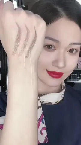 Come and try me, an eyebrow pencil that will surprise you when you use it！#fypシ #girls #beautyhacks #makeup #eyebrows #trending #eyemakeup #BeautyTok #makeuptutorial 