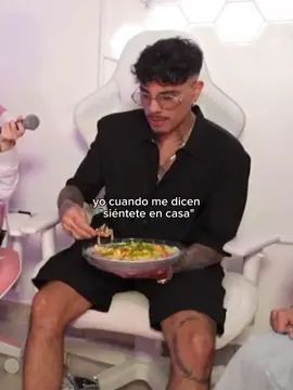 él genuinamente tenía hambre || twitch: alondrissa #xyzbca #fyp #foryou #viral #parati #rauwalejandro #rai #rainelissss #alondra #alondrissa #alexomar #alexomarr