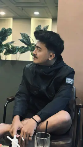 pantau dulu aja jon, siapa tau tumbang duluan🤪 #iclik #foryoupage #fyp 