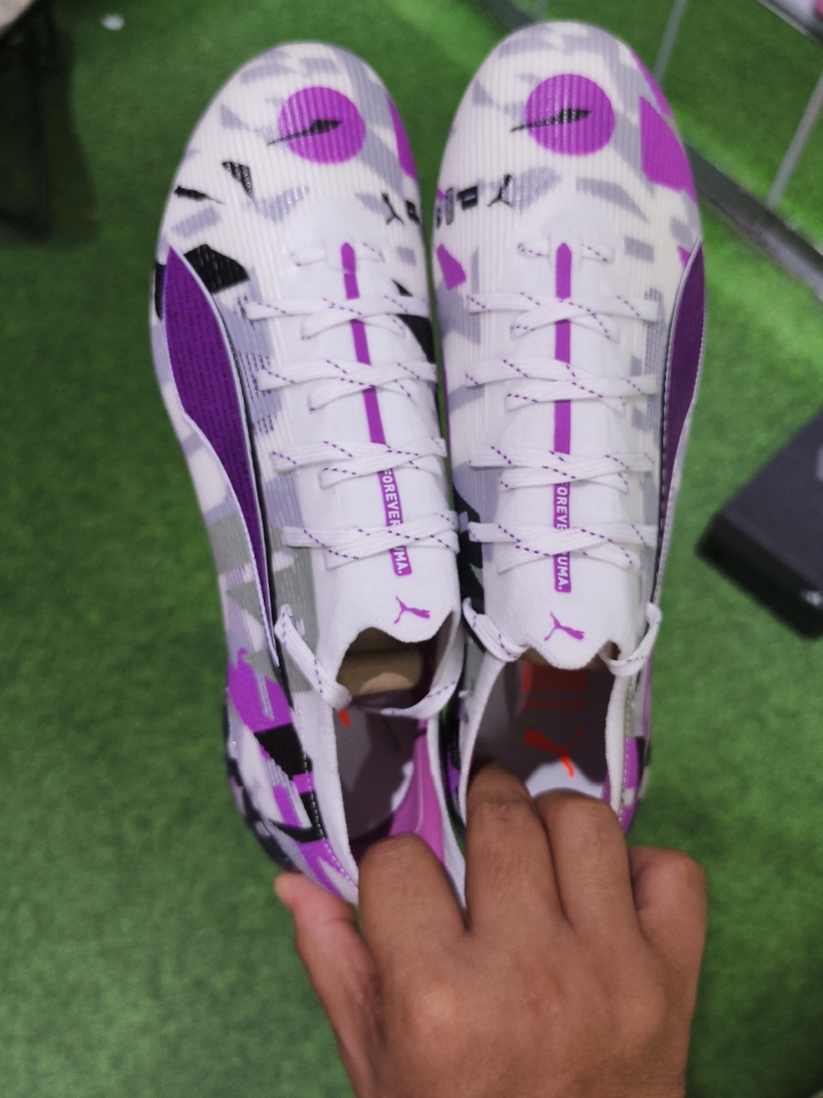 Puma Ultra 5 Elite 'UNRELEASED' Sizes: 6.5 / 7 / 7.5 / 8 / 9 / 10 US Difinitely one of the best Speedboots for 2024🔥🪁 Disclaimer: These are Factory Pairs / Sample Pairs. Official pair will be released next year and might have some slight difference. But guaranteed  best of best.  Available now here at Shoe Verse:)  #fyp #viral #puma #neymar #football #Soccer 