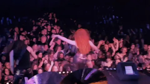 #Epica #HeavyMetal #PowerMetal #Metal Lo mejor del Metal Sinfónico 😈🤘🏼#Simonesimons 🤘🏼