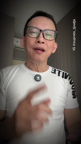 BILL GATES Nasihat Bill Gates tentang kekayaan. Kaya dan miskin bedanya di mental bukan di rekening bank. #ngomongsihgampang #yukmerenung #supratotjoatja 
