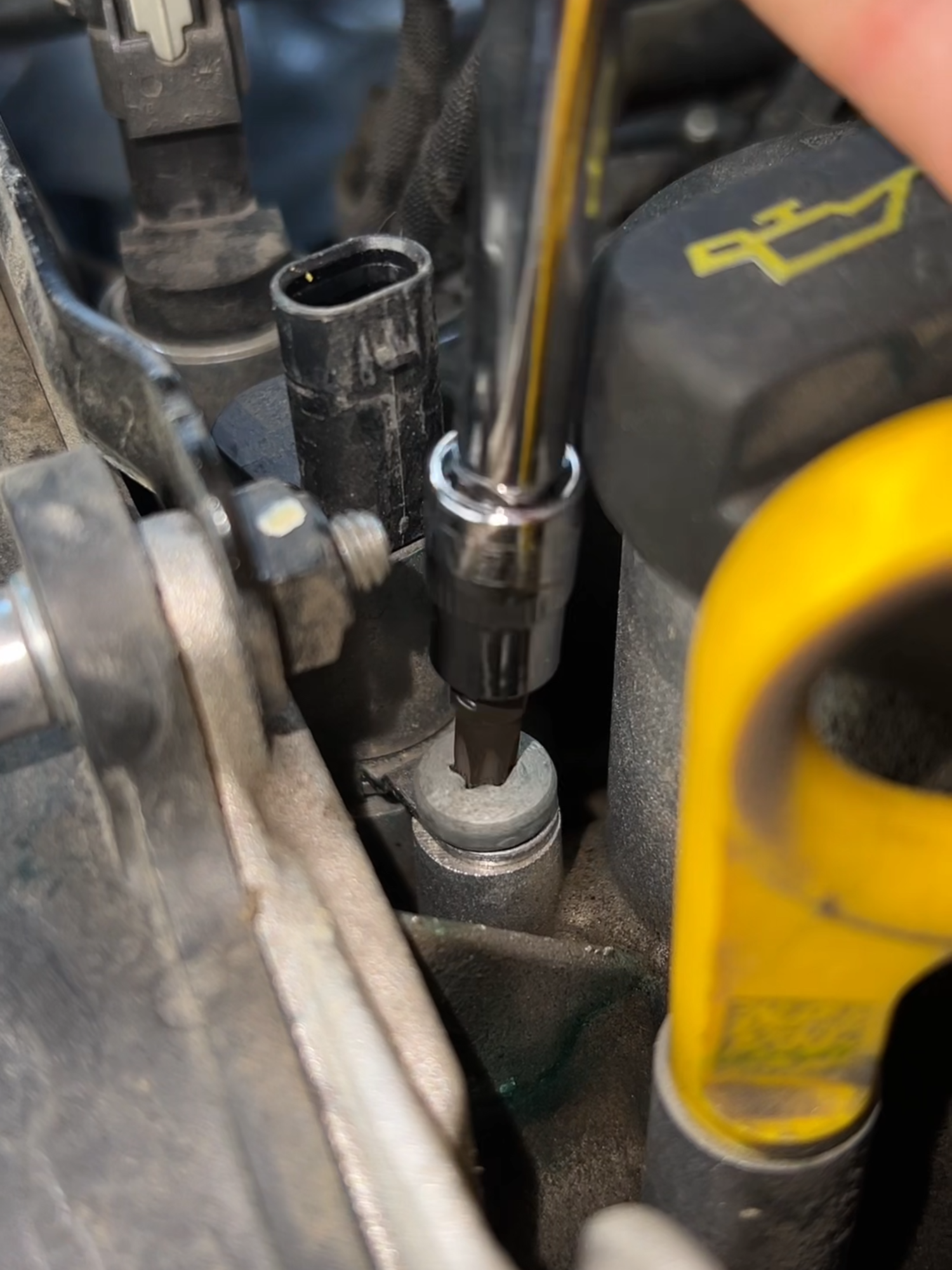 Car starting failure may be related to the camshaft solenoid valve, free solution#driving #cardrivinglessons #carpart #drivinglessons #tips #DIY #car