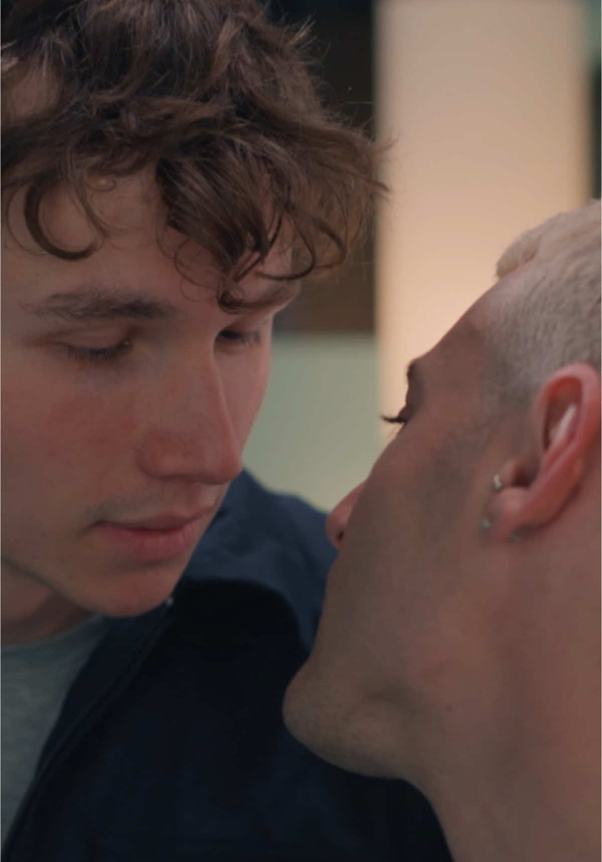 רק אנחנו מתים שהם יתנשקו כבר🥹 #דרימארס2 | ראשון- חמישי | 14:30 בערוץ #זום #הוט #דרימארס  #פרק11 