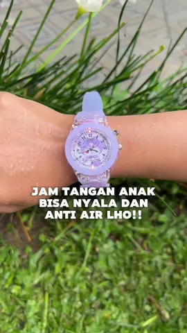 Kalau gini sih anak-anak pasti suka bangett!! 😆 #jamtangananak #jamtanganled #jamtangankuromi #kuromi #sanrio #fyp 