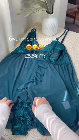 #nightdress #bodyconfidence #affordablefashion #sexy😍🤤😍 #lingerie#dealdrops #spotlight #tiktokmademebuyit 