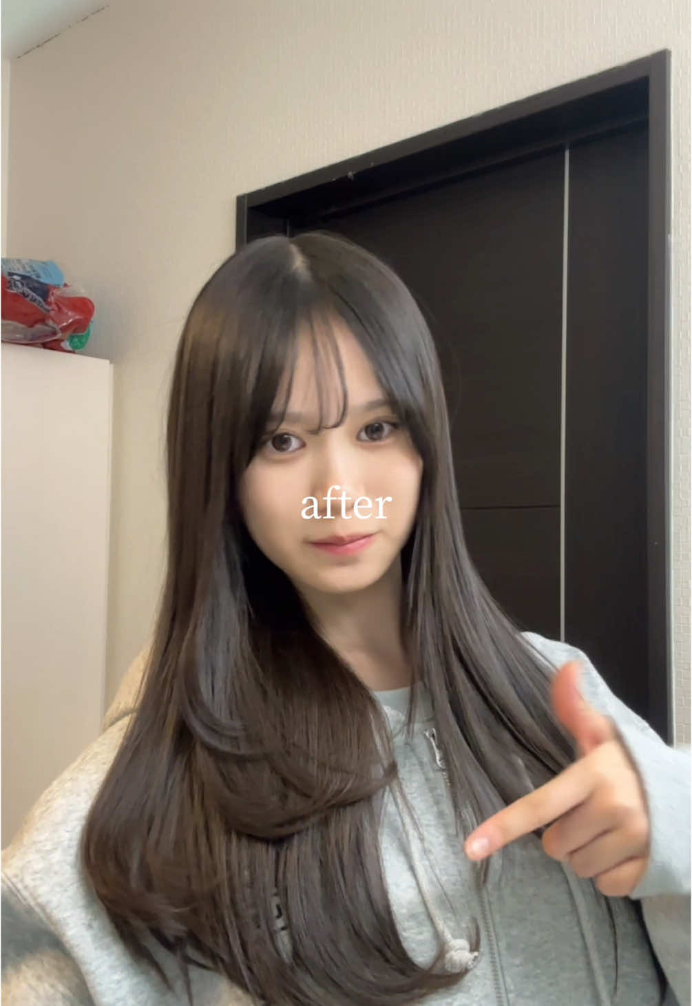 下向いて巻くだけで簡単に動き出て可愛くなれるの🎀ིྀ✨#CapCut #08 #jk #女子高生 #高校生 #北海道 #レイヤーカット #ロング #コテ #ストレートアイロン #巻き方 #ヘアセット #ヘアアレンジ #おすすめ 
