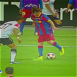 مهارات ليونيل ميسي ✌🏻🔥 + انضمو لقناتي تلكرام رابط بل بايو  #تيم_اســاطيـر_الـدفـاع_🔥😈 #تيم_الكرة_المستديرة💎 #تيم_مصممين_اوربا💎 