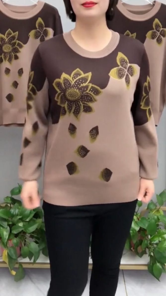Áo len nữ trung niên, áo dệt kim dày nhung, thiết kế ôm dáng  cho mẹ và bà giữ cơ thể luôn ấm áp ạ🥰#thoitranghottrend #thoitrangnucaocap 