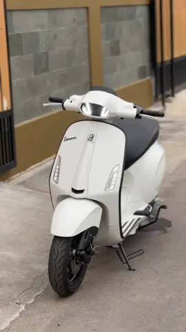 #vesmet #vespasprint #vespa #scooter 