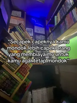 Jadi tetap semangat supaya bisa membalas jasa orang yg membiayai mu waktu dipondok.#fyp #santripondok #beranda #fypシ゚ #foryou #fyppppppppppppppppppppppp #santrisalafi #kitabkuning #santri #santrigaul #motivation #katakatamotivasi 