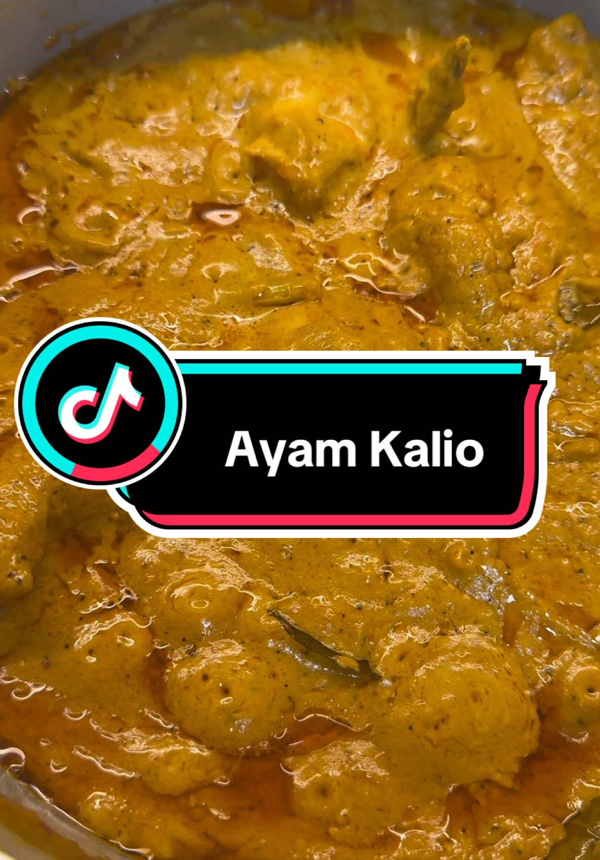 Ayam Kalio! Cara orang masak berbeza beza yeeee. #fyp #fypシ #tiktoksg #tiktokmalaysia #ayam #ayamkalio #kalioayam #masakpadang #cookingideas #tiktokindonesia 