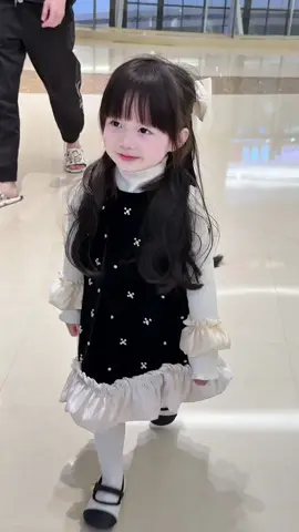 Đàn ông sao hoả Đàn bà…sao mà dễ huônggg 😉 #thờitrangtreem #babykids #phốiđồđẹp #xuhuongtiktok #fyp 