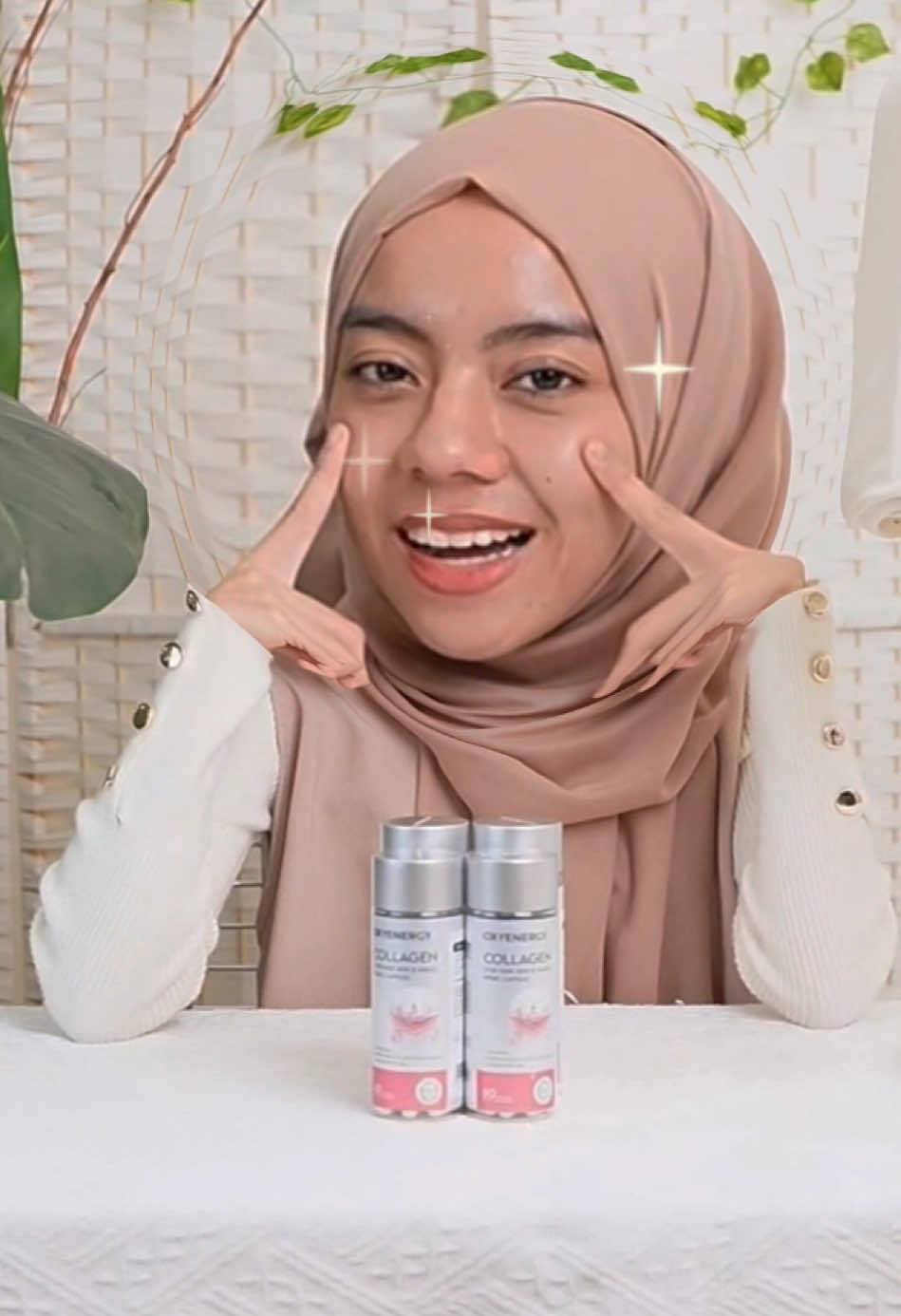 Dapatkan kulit yang berseri dari dalam dengan OxyEnergy Kolagen! Setiap hari lebih bertenaga dan cantik! #OxyEnergy #Kolagen #KulitBerseri #KecantikanDariDalam