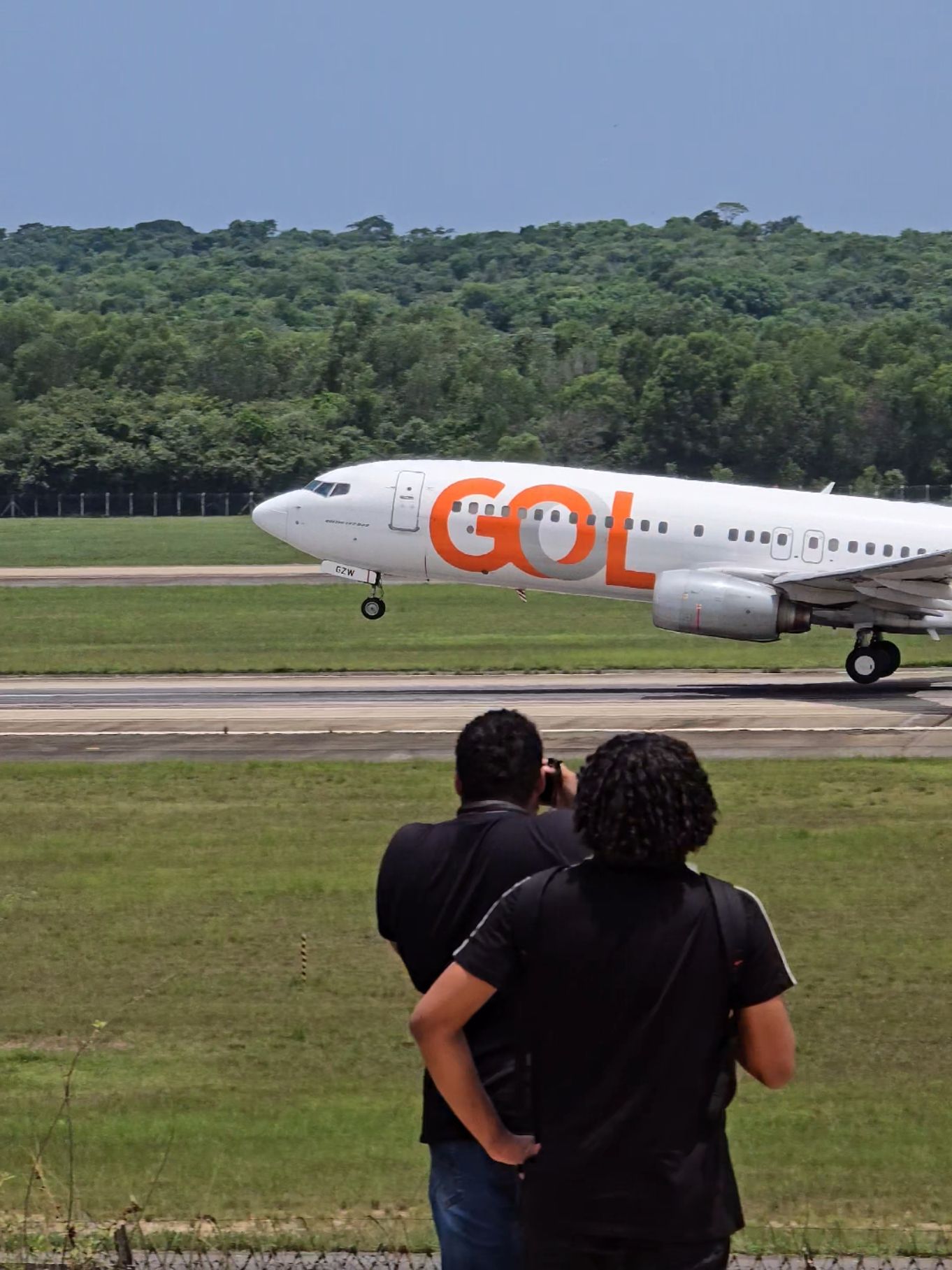 Decolou pesado . #aviao #aviacao #aviation #gol 