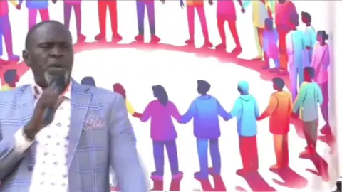 Dr Abed Bwanika ayogede ebimutabula ne he Robert kyagulanyi sentamu Bobi wine #fypシ゚viral #foryourpage #fypシ゚viral #alienskinug #fullfigure 