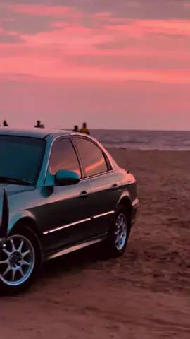 වාහනේ මොකද්ද කියලා දන්නවාද friends👀🫶  #luxurycars #hypersquad🔥 