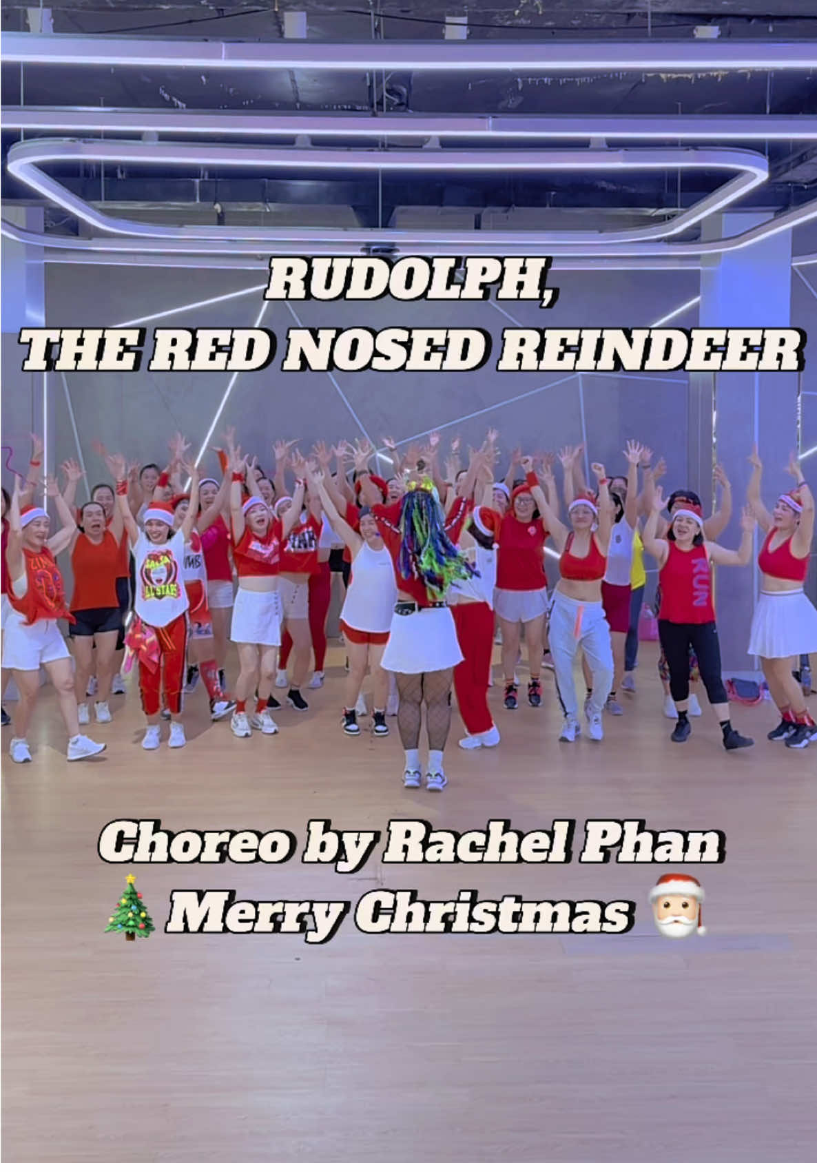 I really love Christmas more than any other holiday of the year. Wishing everyone a Merry Christmas. 🎄🎅🏻❤️🇻🇳 🎶 Rudolph, The Red Nosed Reindeer 🎤 Grupo Bailar · John D.Marks 🧠 Choreo by Rachel Phan 🇻🇳 @Zumba Fitness @Beto Pérez  #zumba #dance #Fitness #dancefitness #zinrachelphan  #rachelphan #choreography  #megamix  #zumbastep   #zumbalovers  #zinvolume  #zumbadanang #zumbavietnam      #zumbafam #zumbamusiclab #zumbaclass #ZIN #ZINLife #ZINNow #ZINPlay #StepIntoHappy #merrychristmas #christmas #xmas #noel #xmasevent #xmasmonth #christmasmonth #happynoel #happychistmas