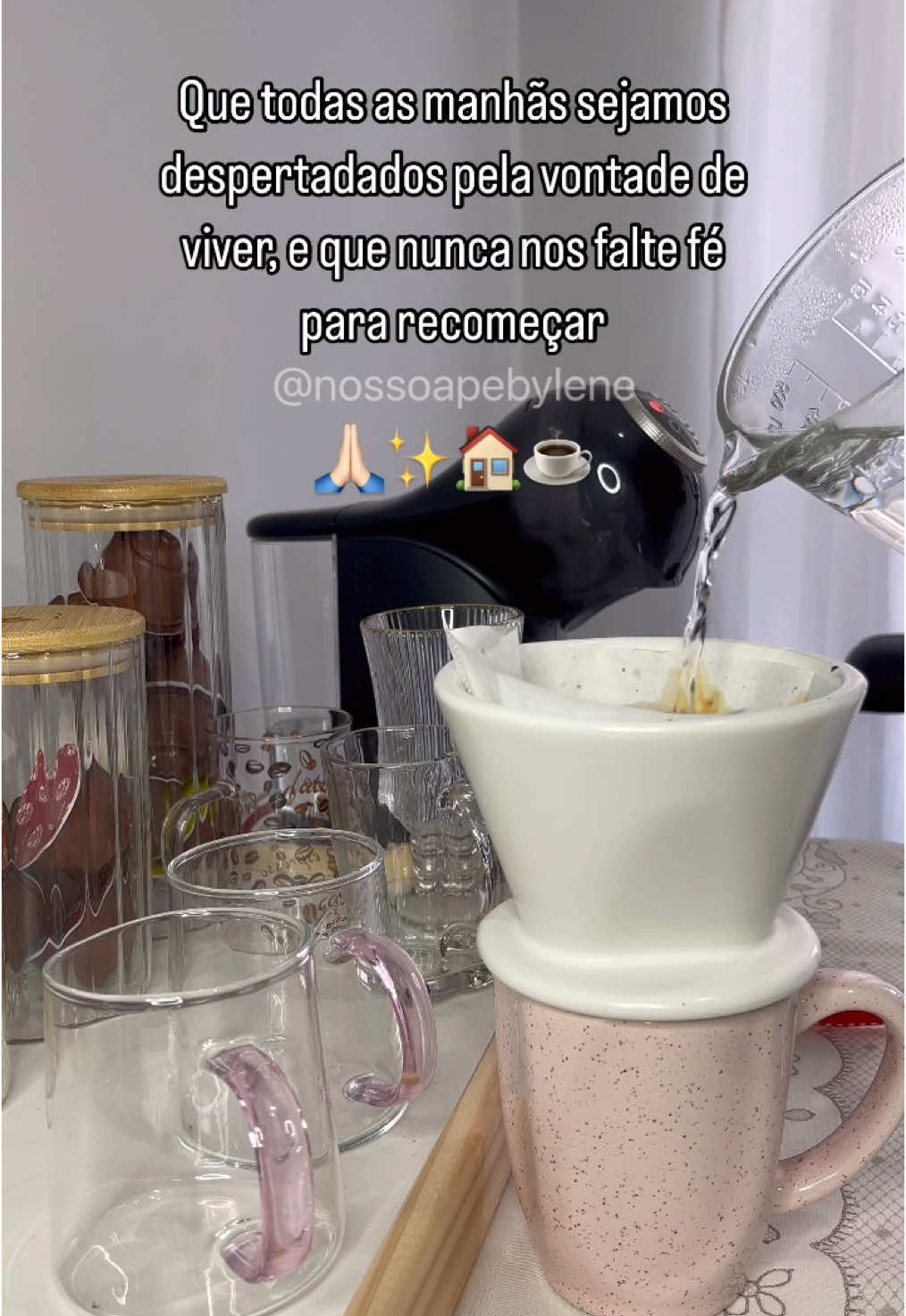 Bom dia!!! #bomdia #fé #manhã #café  #viver #sejamosfelizes 