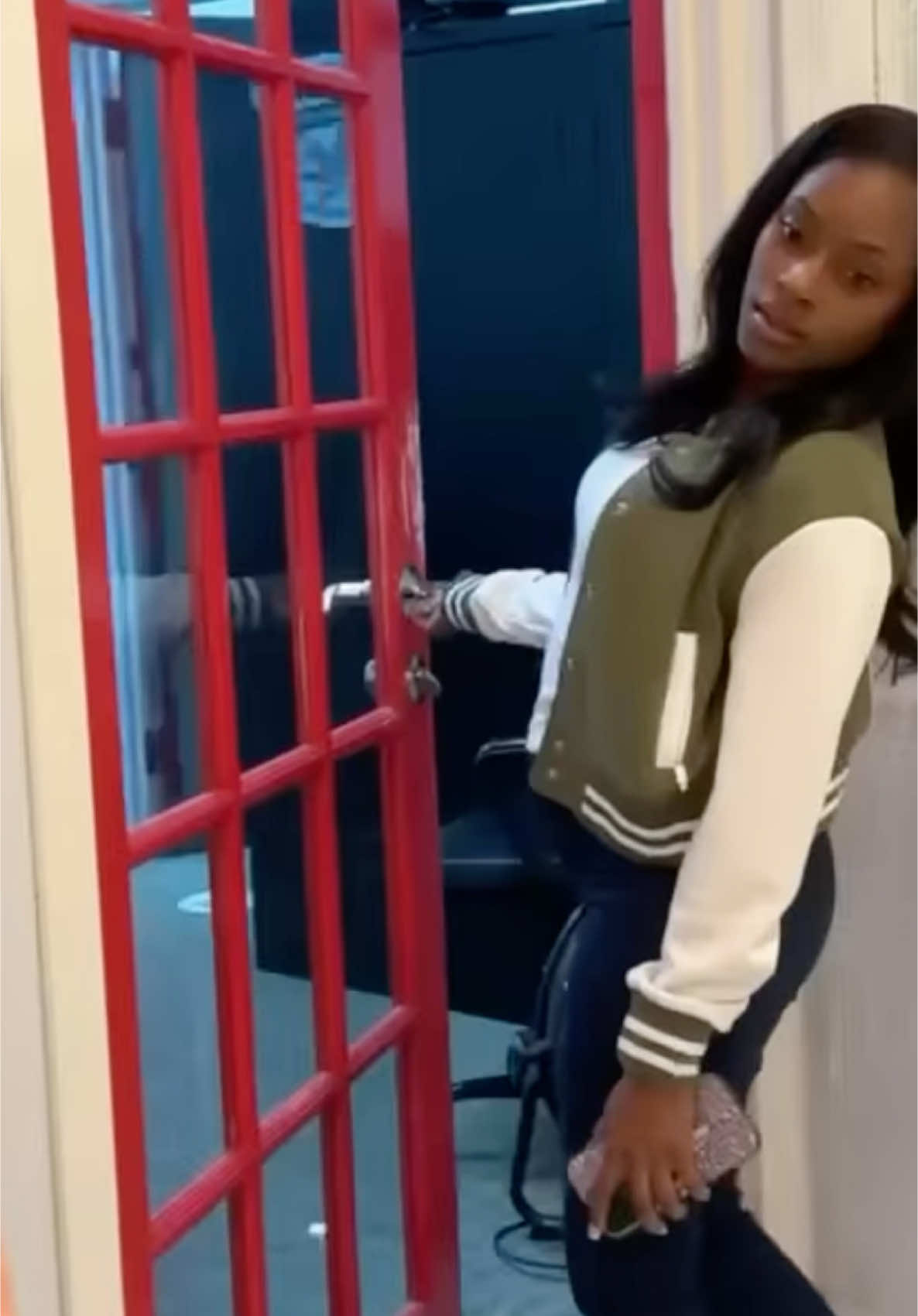 #kountrywayne #kountrywaynelive #comedytiktok #foryoupage #longervideos #kountrywaynecomedy 