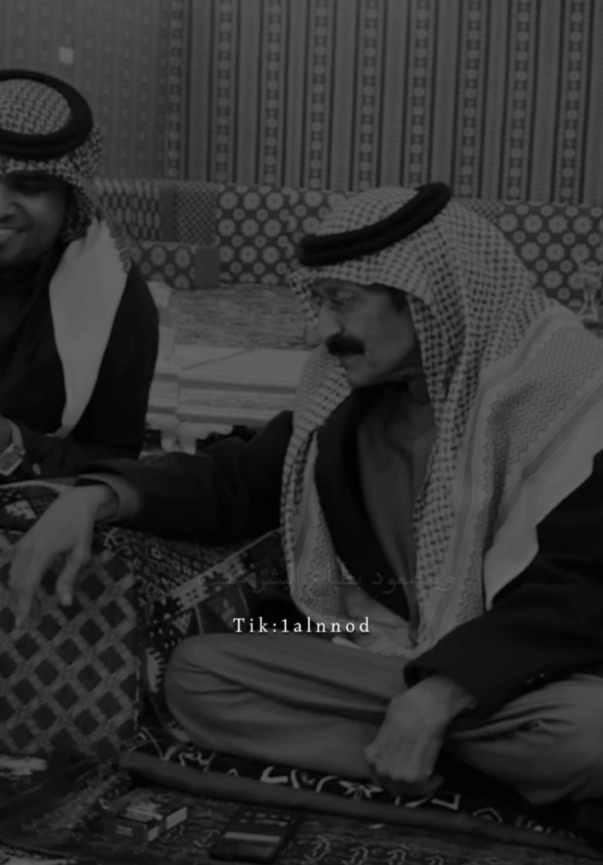ويا سعود بطباع البشر شفت تغيير#عبدالرزاق_الهذيل  #al_شعر #بدون_موسيقى #شعروقصايد #شعر #اكسبلور explore capcut# شطر# foryou #fyp#ابيات# #قصيده #اكسبلورر #اكسبلور #vn #شعراء