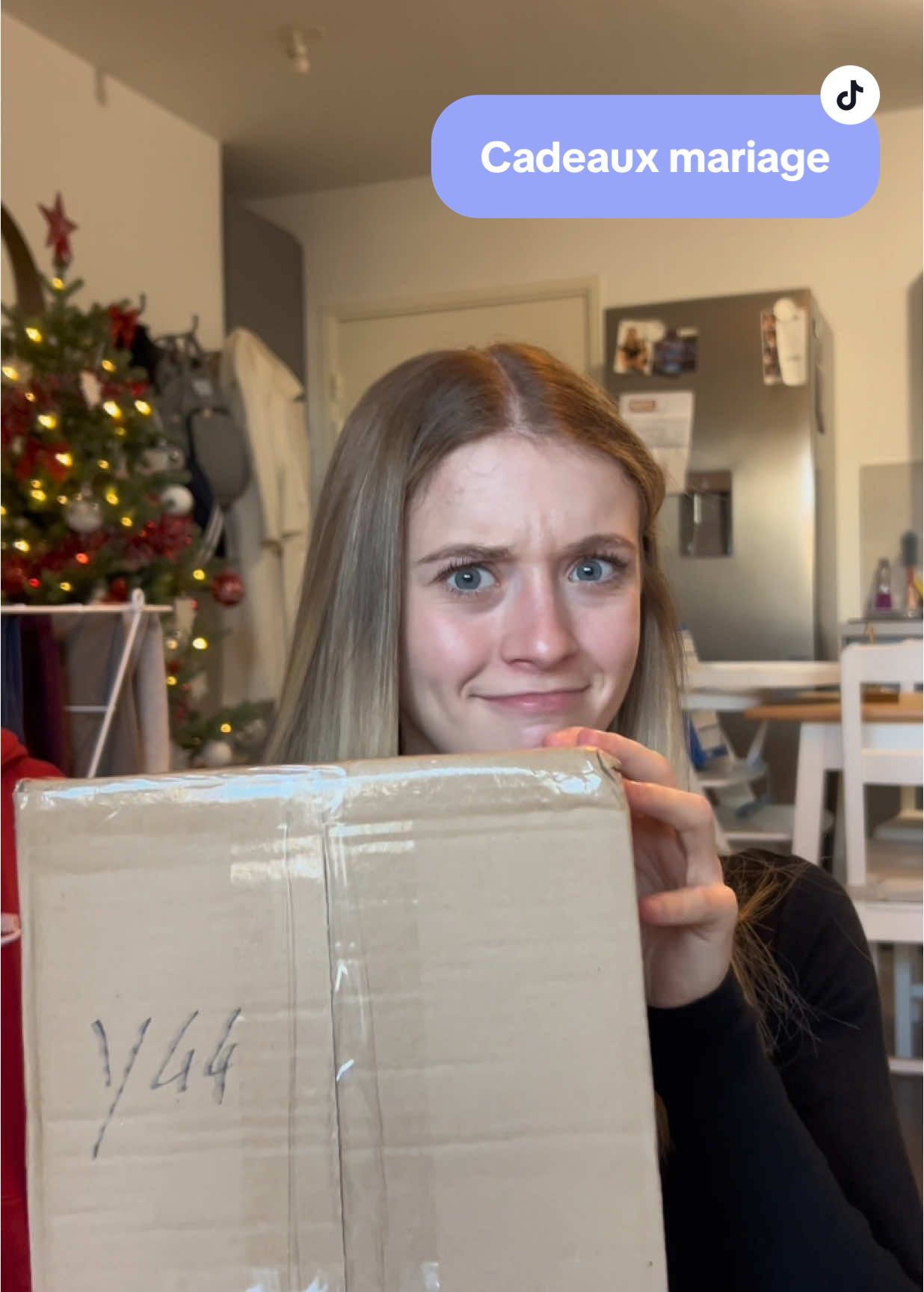 Message à nos futurs invités : Vous allez kiffer ahah 🥹✨ IG : chlooe.brn_  Site internet : https://creasbyju.com Instagram : creas_by_ju  #fyp #momlife #jeuneparent #unboxing #mariage #produitsofferts #maternite 