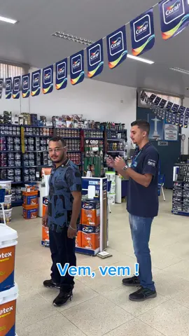 Aqui o compromisso é real, nossos clientes sempre em primeiro lugar ! Casa Grande Tintas - Tudo de cor para você! 💙 #humor #humortiktok #loja #lojadetintas #pintura #tintas 