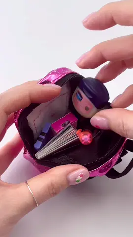 🏫🚌학교 다녀 오겠습니다📓🧴🖊️ 🎒pack my school bag  #aesthetic #asmr #asmrsound #satisfying #oddlysatisfying #whatsinmybag #wimb #GRWM #minimakeup #Kbeauty #miniature #minibag #minibackpack #schoolsupplies #schoolbackpack #stationery #backtoschool #왓츠인마이백  #미니화장품 #미니백 #리틀푸키