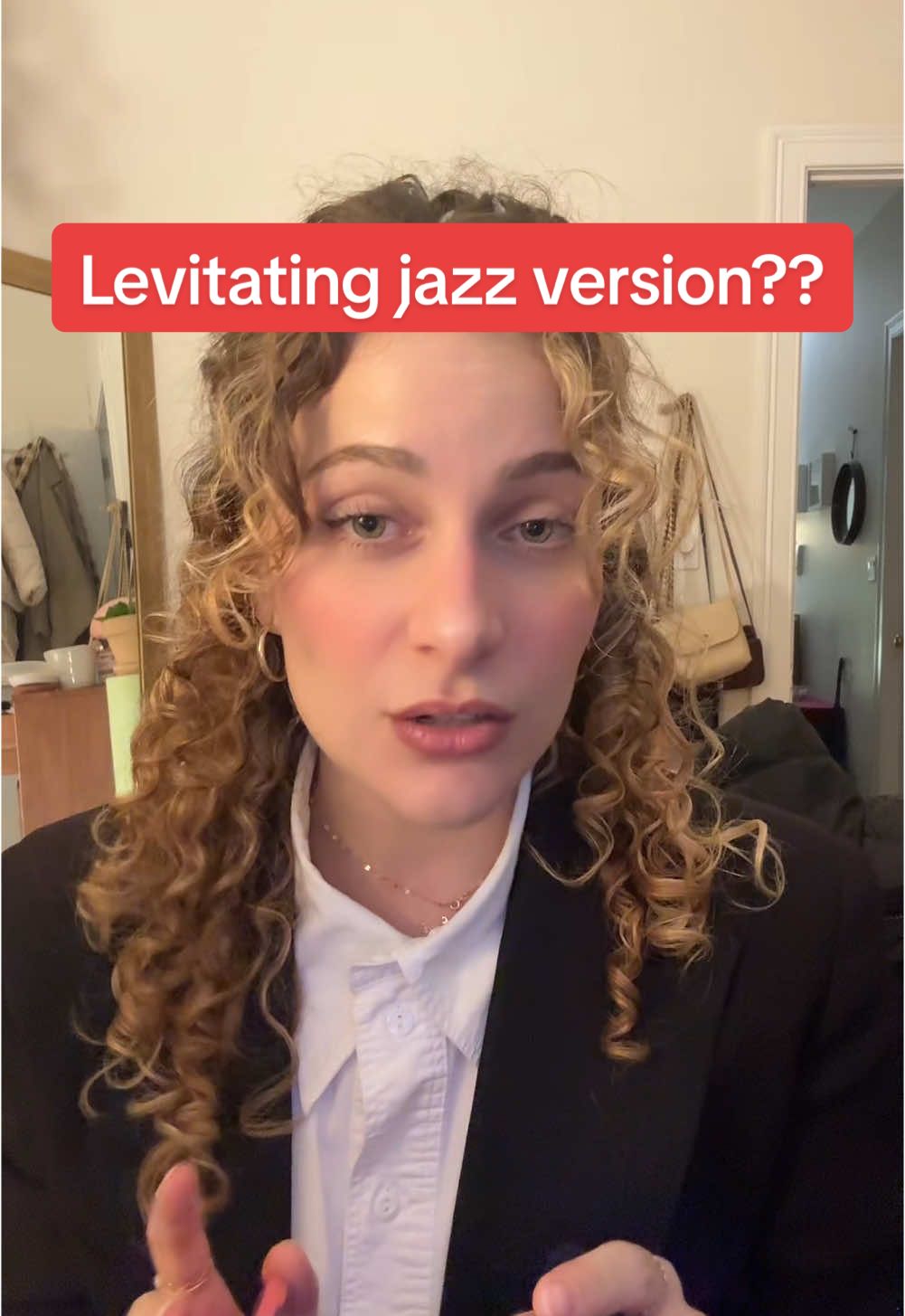Che ne pensate??👀  #levitating #jazzversion #popsongs #dualipa #fyp #perte #bilingual #bilingue 