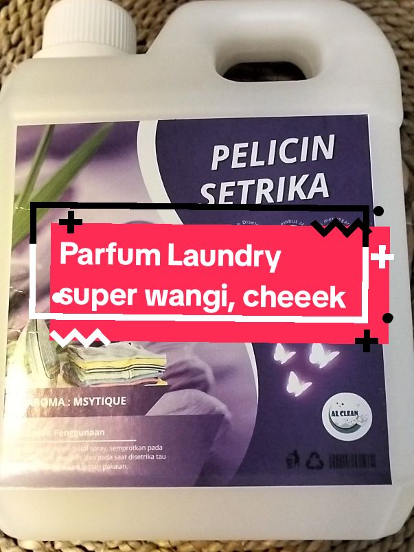 Parfum Laundry 1 liter Pelicin setrika pewangu pakaian #parfumlaundry #parfumlaundry1liter  #pelicinsetrika #pelicinsetrikalaundry #pelicinpakaian 
