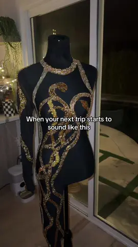 taycouverr!!! @Taylor Swift @Taylor Nation #theerastour #TSTheErasTour #taylorswift #taylornation #erastourtaylorswift #swifttok #tstheerastourontiktok #erastouroutfits #theerastourtaylorswift #reputationtaylorsversion #erastour #erastouroutfits 