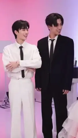 เป็นส่วนสูงที่เค้าสร้างขึ้นเองและทำเราเขิลมาก...😳🫠 #เพิร์ธแซนต้า #PerthSanta #KDPPE #PerthTanapon #Santapp #เพิร์ธธนพนธ์ #แซนต้าพงศภัค #GMM #gmmtv 