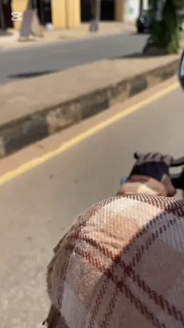 A realistic day in my life as an aesthetician. Dermaplanting is a non invasive manual exfoliation, this gets rid of pitch furs and exposes a more beautiful radiant skin#teethcleaning #dermaplanting#onthisday❤️❤️❤️ #vlogs #BeautyTok 