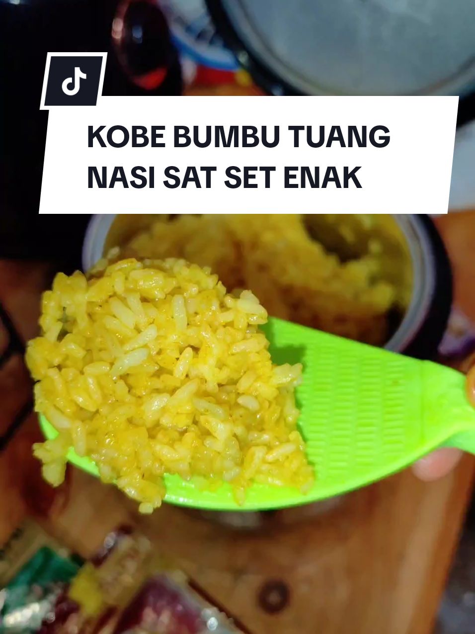 bikin nasi berbumbu jadi lebih mudah juga enak ada bumbu kobe nasi kuning, nasi uduk, nasi bebek, nasi rendang mantul tinggal tuang dan aduk merata #kobebumbuaduknasiuduk #kobebumburendang #kobebumbuaduk #kobebumbutuang #kobebumbuinstan #kobenasikuning #bumbunasikuning #bumbunasibebek #wibgajiansale #promoguncang1212 #promoguncang #megaguncang1212 #megaguncang #diskon #promo #belanjaditiktok #cuantanpabatas #cuantanpabatas #wibgajian #gilagilajualan 