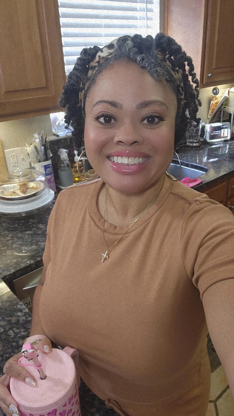 Join us for a quick morning in the life as a Christian Stay-at-home Homeschooling Mom🙏🤍 #christianwoman #christianfamily #fypシ゚viral #momof3kids #kingdomfamily #christiantiktok #morningroutine #sahm #sahw 