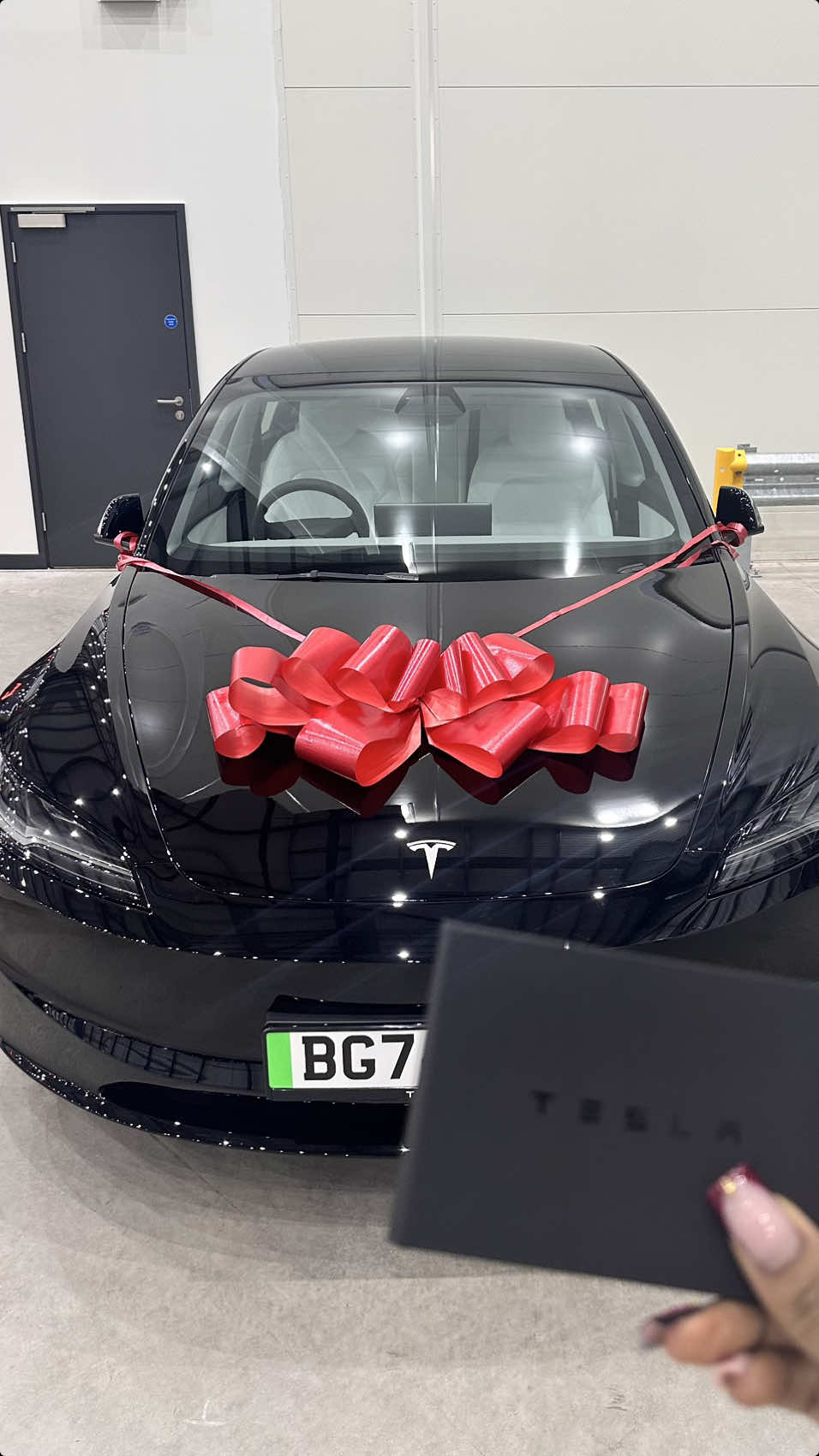 From me to me 🥰👏🏾 #tesla #teslamodel3 #fyp #newcar #cartok #blessed #electriccar 